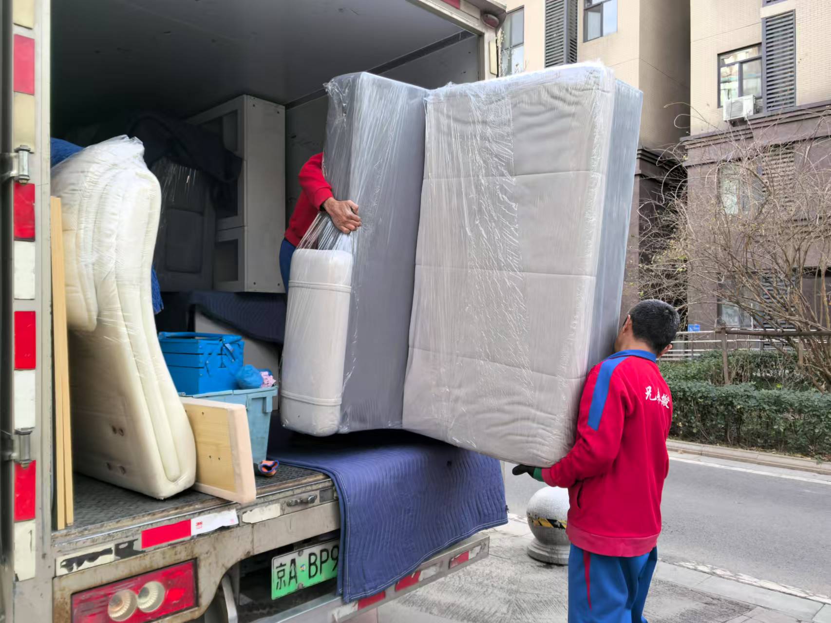 1733900718911032.jpg 394c5fd16af87151579f06afc2e746c.jpg